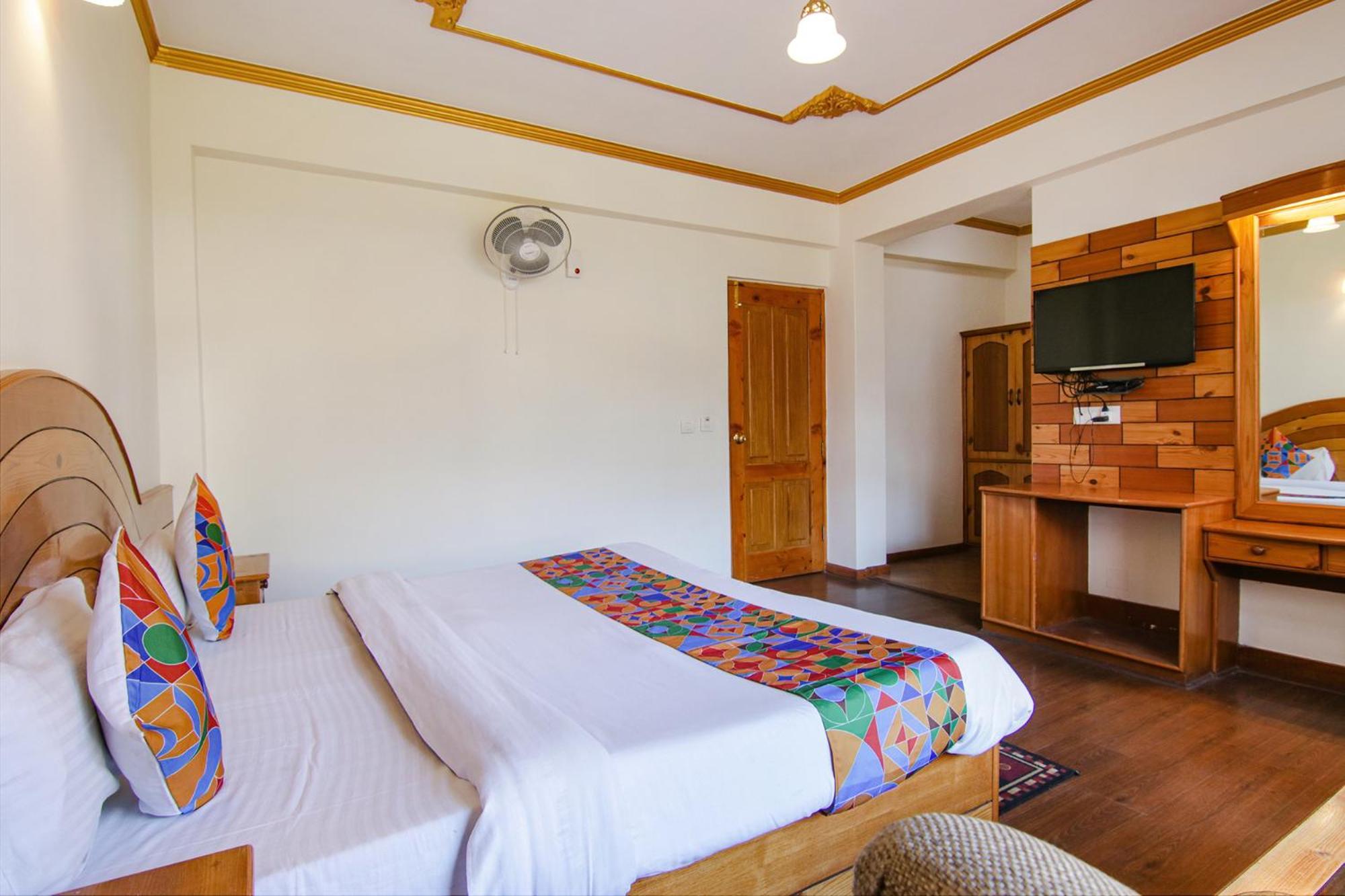 Fabhotel Prini Inn Manāli Exteriör bild