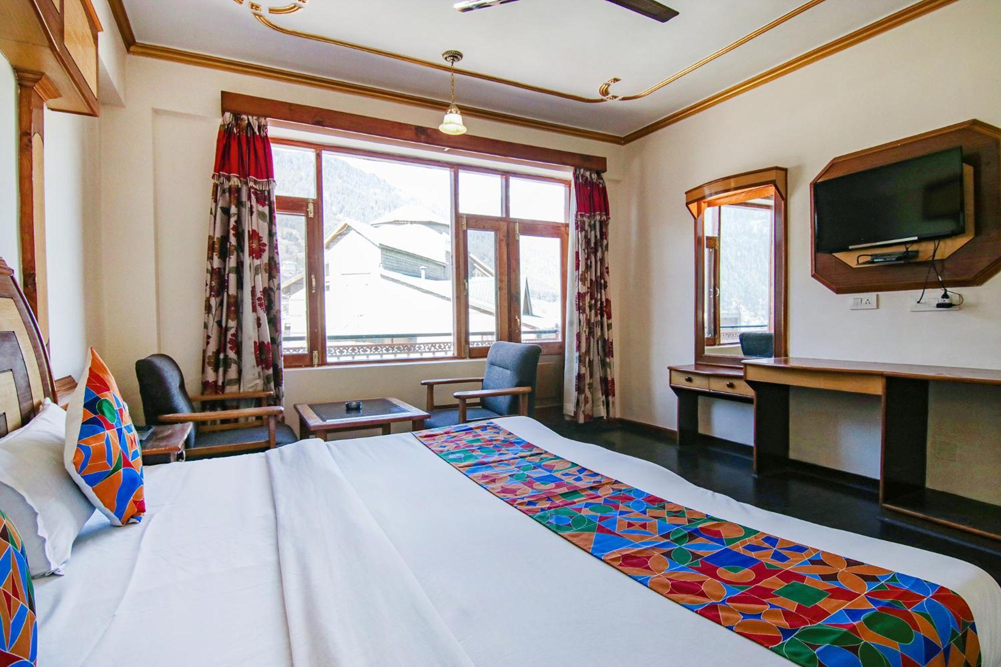 Fabhotel Prini Inn Manāli Exteriör bild