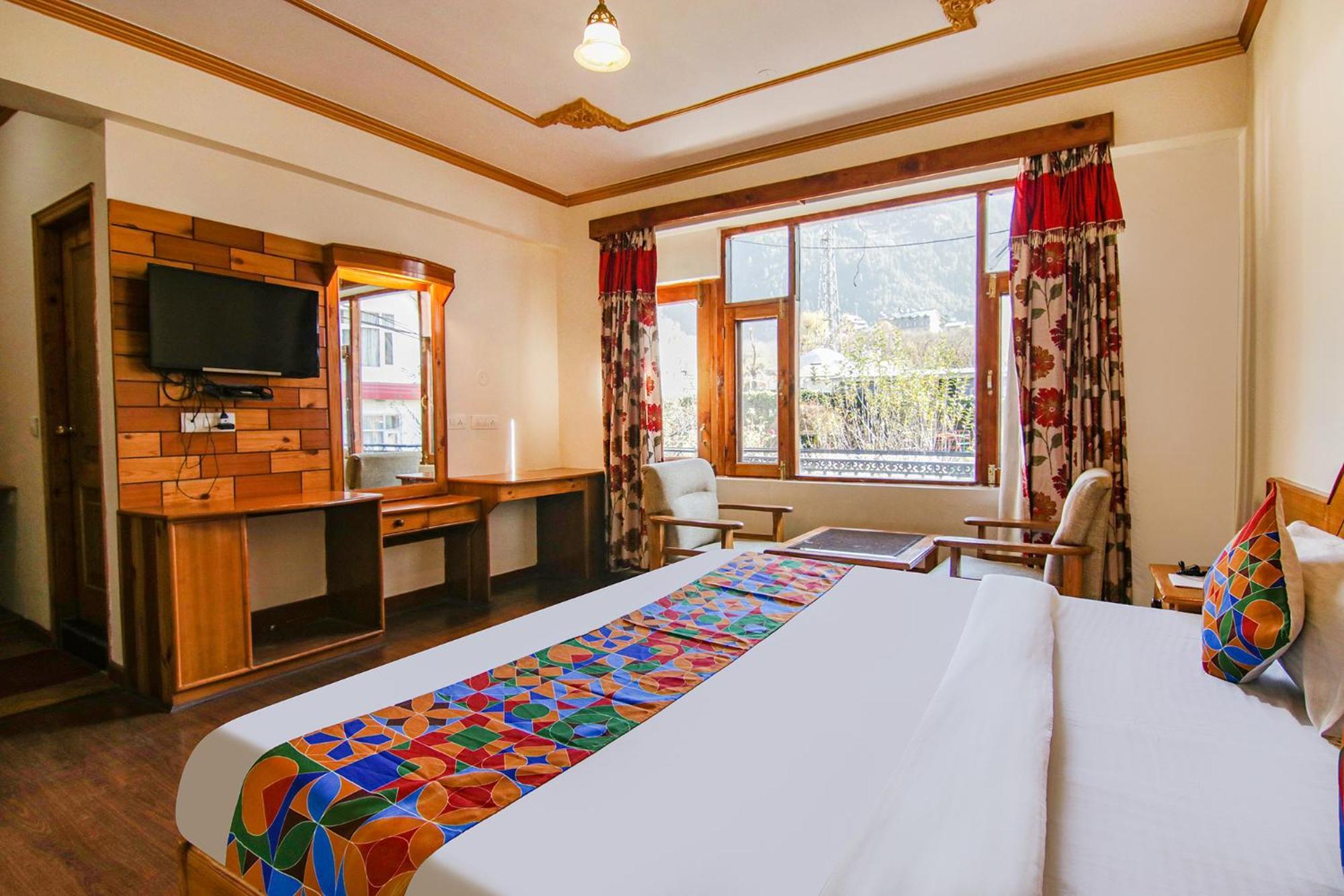 Fabhotel Prini Inn Manāli Exteriör bild