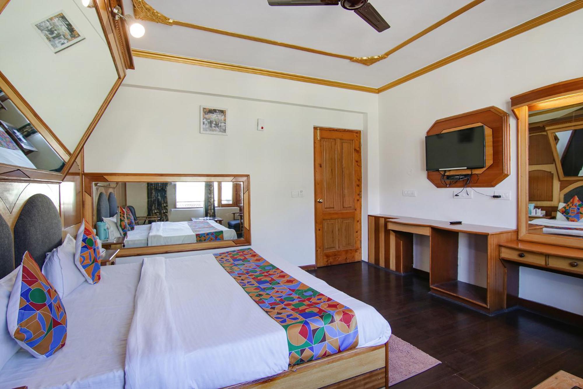 Fabhotel Prini Inn Manāli Exteriör bild